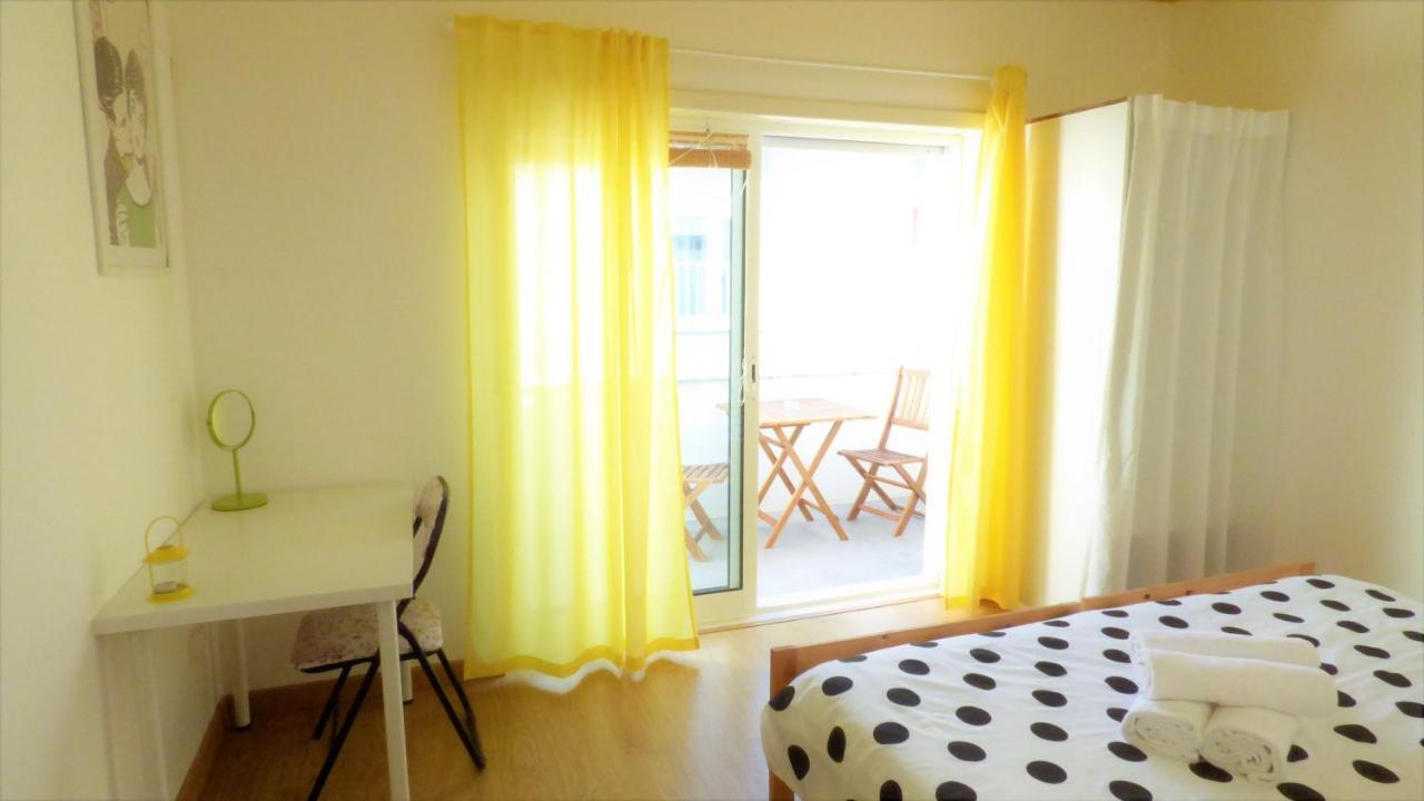 D Wan Guest House Peniche Exterior photo