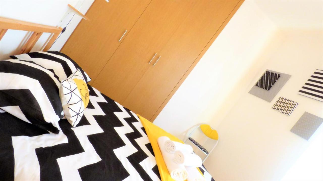 D Wan Guest House Peniche Exterior photo